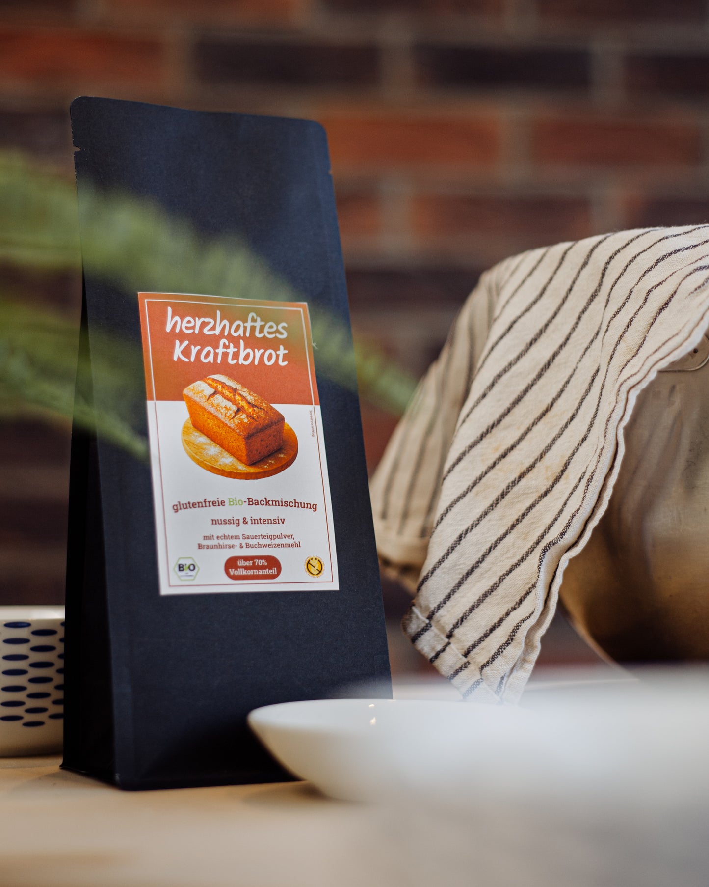 Herzhaftes Kraftbrot - Bio-Backmischung – glutenfrei, vegan & bio