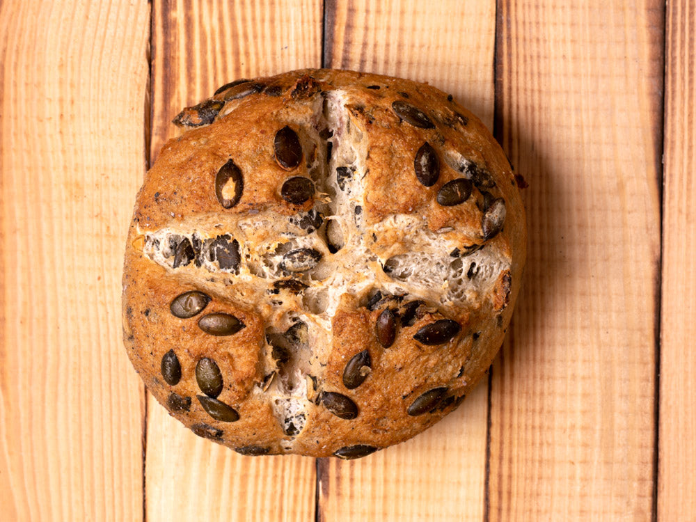 Bio Kürbiskruste, glutenfreies Sauerteigbrot von Backbrüder, ganz